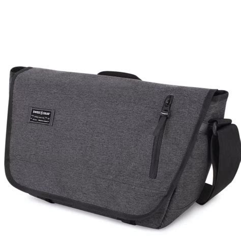 Getaway Messenger Bag .